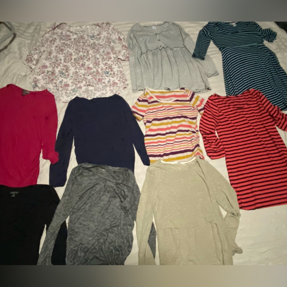 Used maternity clothes
